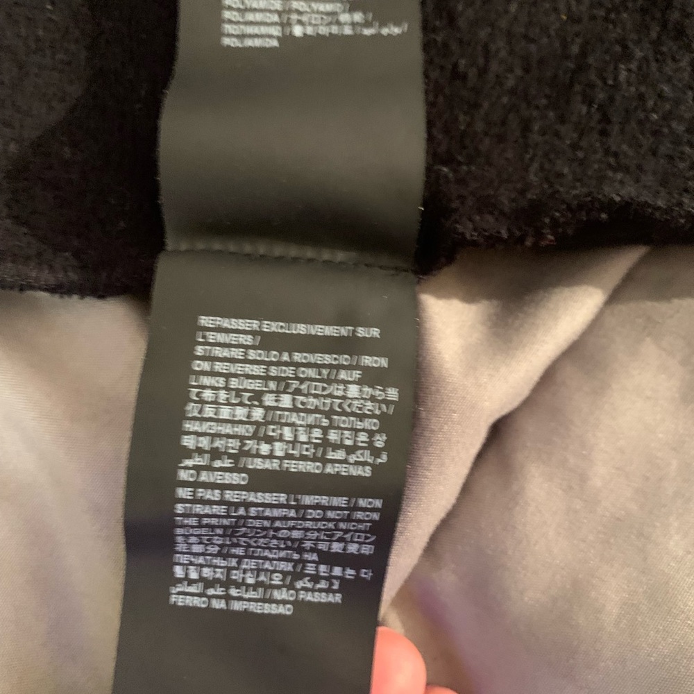 Gently worn once - Picture 3 of 4